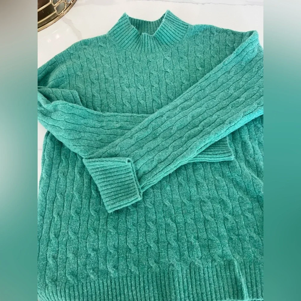 Teal J. Crew Turquoise Cable Knit Women's turtleneck . Size M